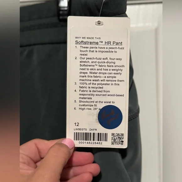 Lululemon Softstreme HR Pant 12 - Picture 9 of 12